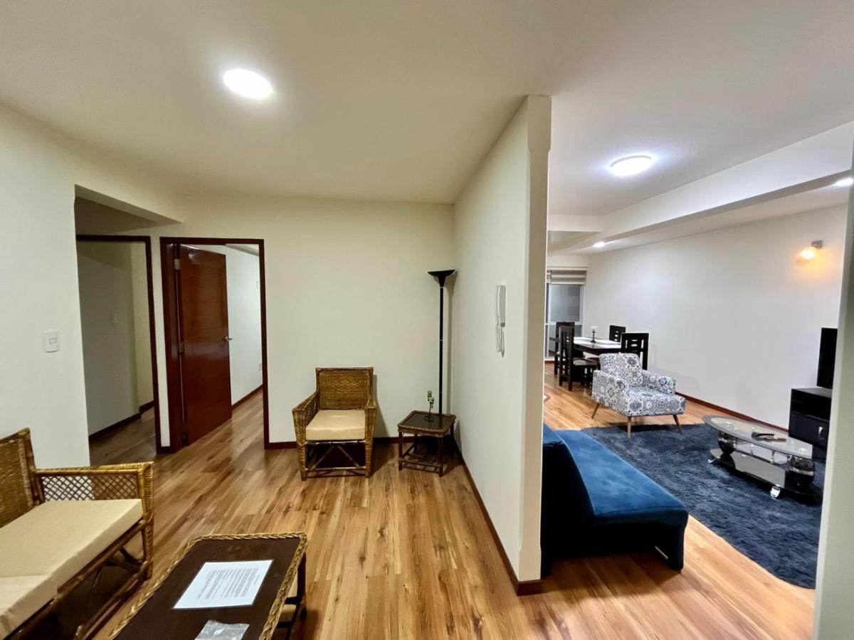 Ferienwohnung Moderno Y Comodo Apartamento Con La Mejor Ubicacion En Sopocachi La Paz Exterior foto